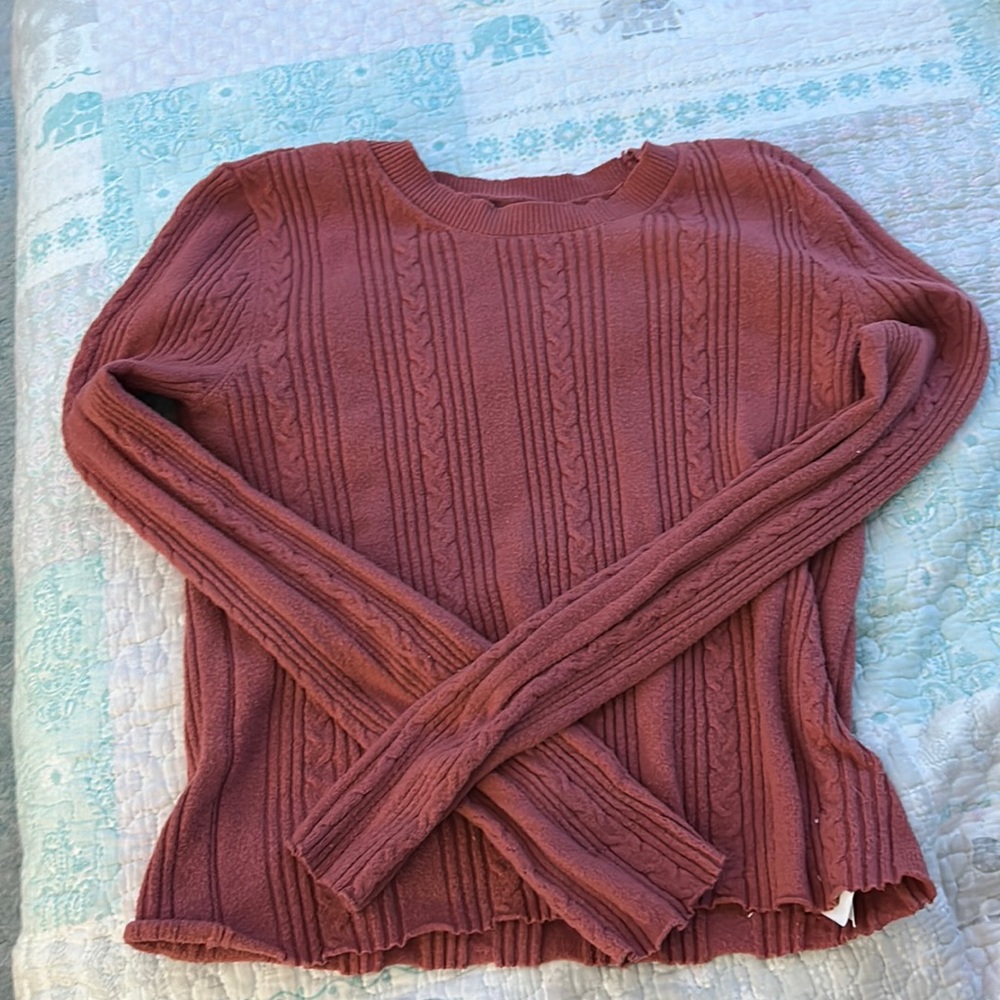 American Eagle sweater